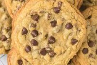The Ultimate Crumbl Chocolate Chip Cookie Dupe