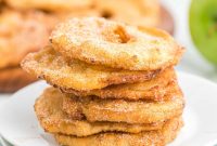 Golden Apple Fritters