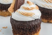 Ultimate S’mores Cupcakes