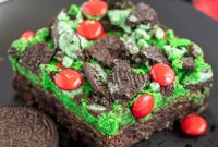 Grinch’s Festive Fudgies