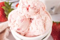 Easy No-Churn Strawberry Ice Cream