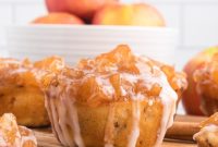 Cinnamon Roll Apple Pie Cups