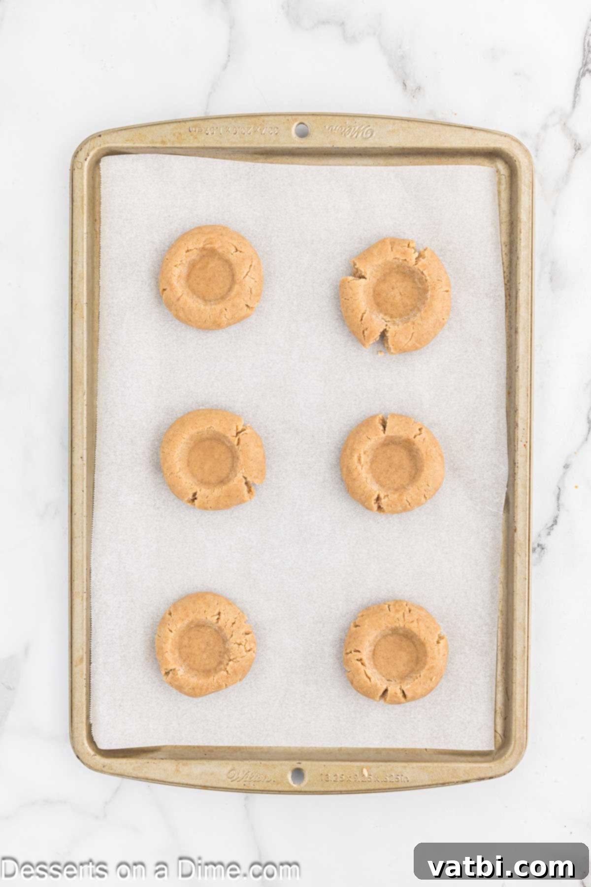 Cinnamon Streusel Cookies 8 Indentation pressed into each cookie.