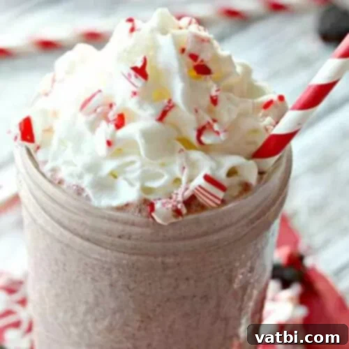 35 Simple Peppermint Delights 9 Peppermint Oreo Milkshake
