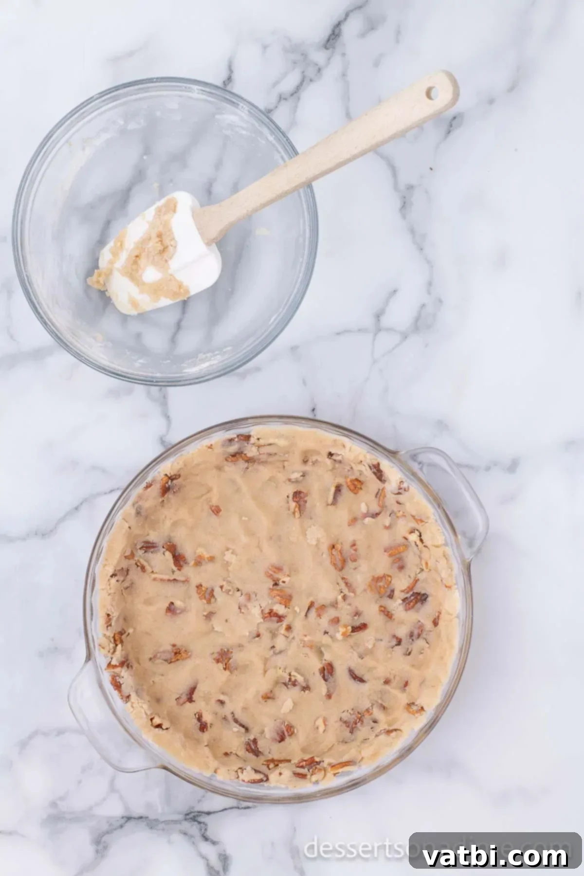 Mixture spread into pie dish. 