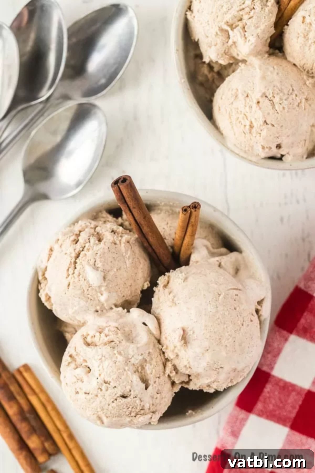 Warm Cinnamon Dream 7 Scooped cinnamon ice cream in a bowl, ready to be served.