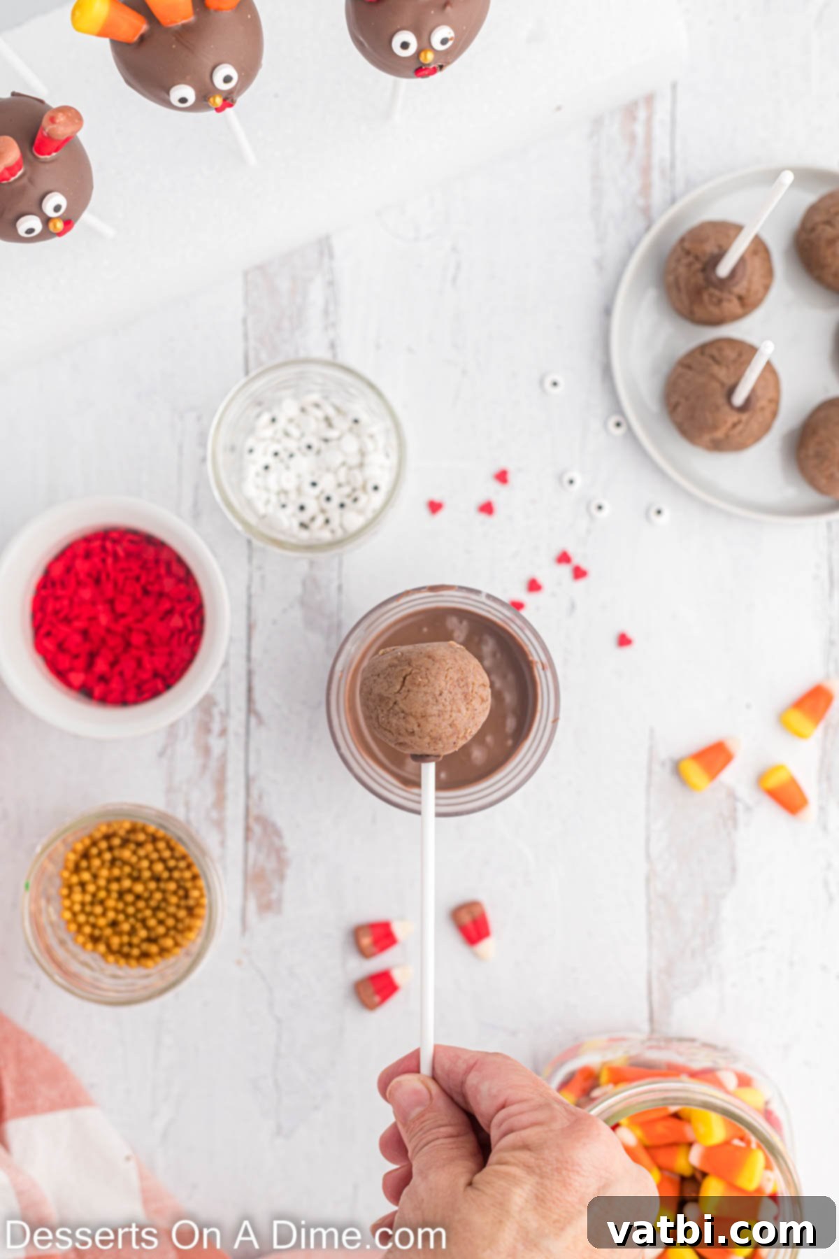 Gobble-Worthy Thanksgiving Cake Pops 8 Cake pops dipped into chocolate.