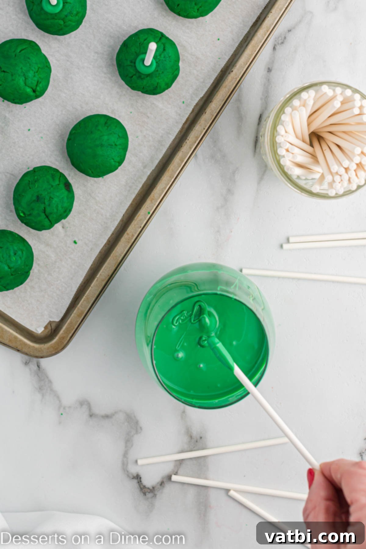 St. Patrick's Day Cake Pops 6 Stick dipped into melted candy.
