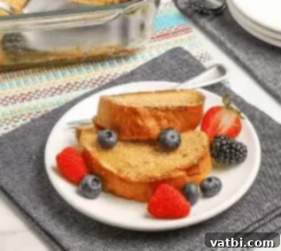 37 Must-Try Brunch Desserts 14 Overnight French Toast topped with berries and powdered sugar.