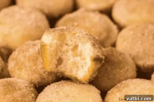 37 Must-Try Brunch Desserts 21 Mini Donut Muffins with cinnamon sugar topping.