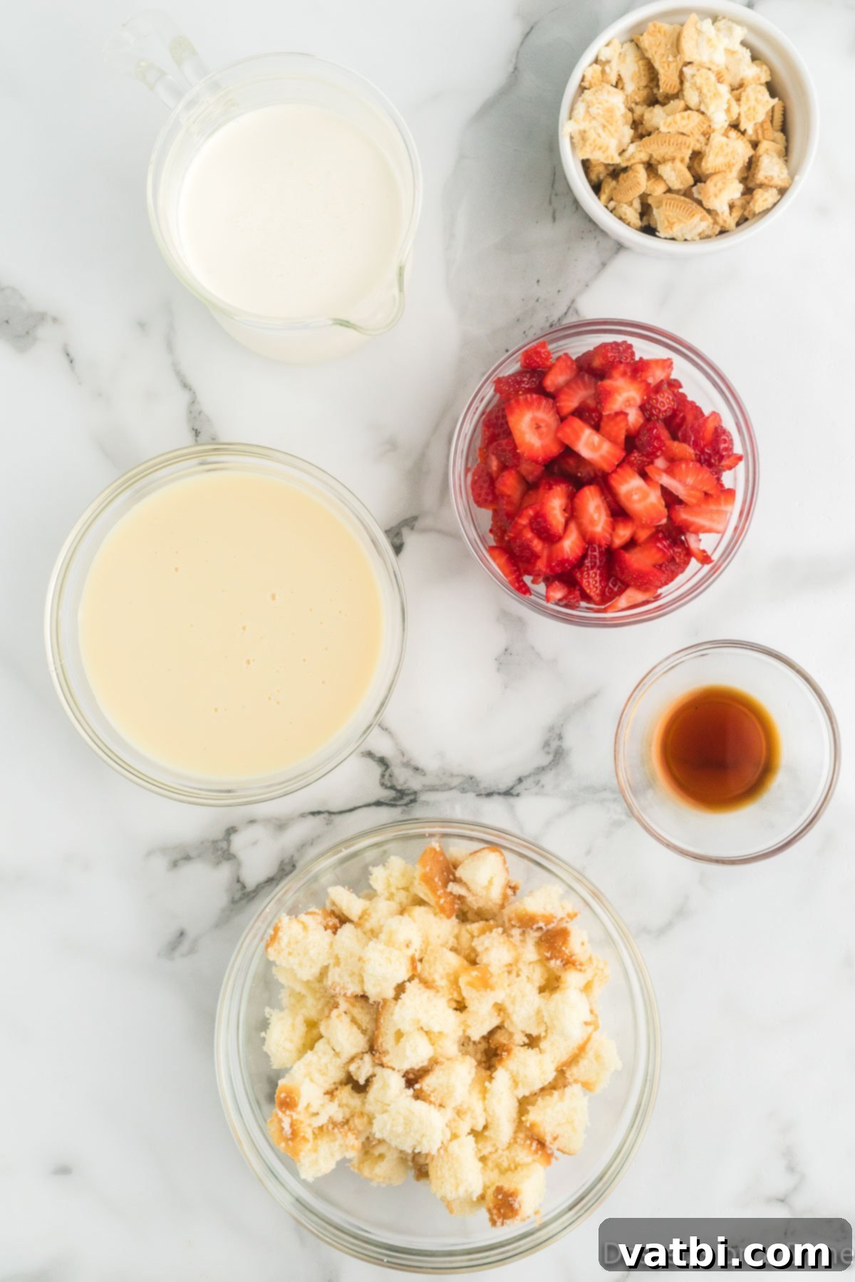 Blissful Strawberry Shortcake Ice Cream 3 Ingredients needed - strawberries, sweetened condensed milk, heavy whipping cream, vanilla, pound cake, golden oreos