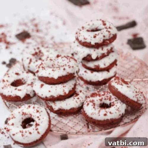 Irresistible Donut Ideas 33 Red Velvet Donuts with cream cheese frosting.