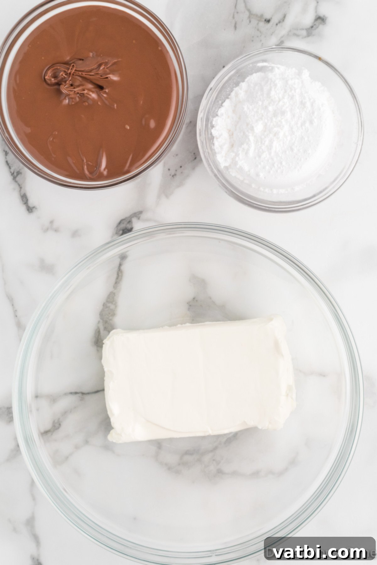 Nutella Fondue 4 Cream cheese in bowl.
