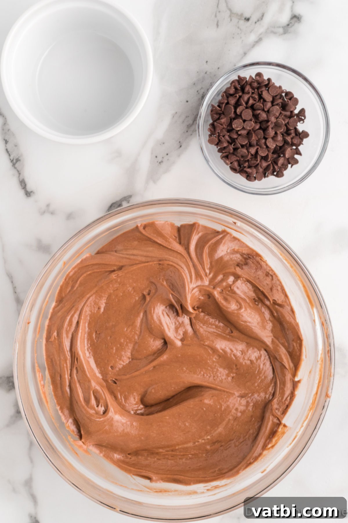 Nutella Fondue 6 Cool Whip added to bowl.