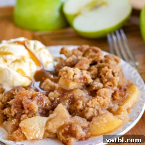 Autumn Apple Bakes 4 Simple Apple Crumble with a sweet, caramelized apple filling.