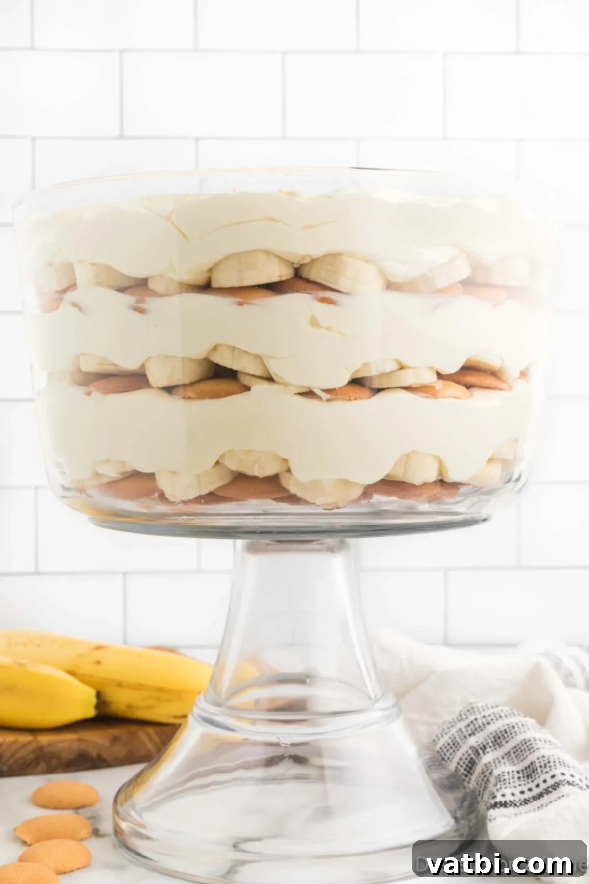 The Ultimate Magnolia Bakery Banana Pudding 10 Beautiful trifle dish of Magnola Banana Pudding, chilled and ready to serve.