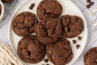Devilishly Delicious: Sinfully Simple Chocolate Cookies